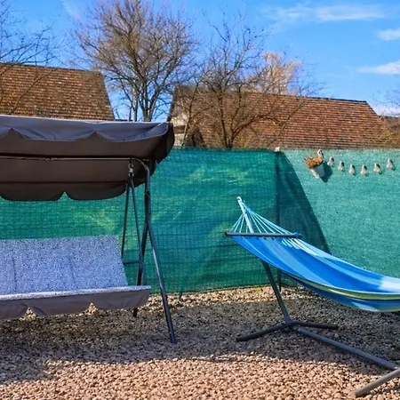 Holiday home Dubovsky Dvor Dubove