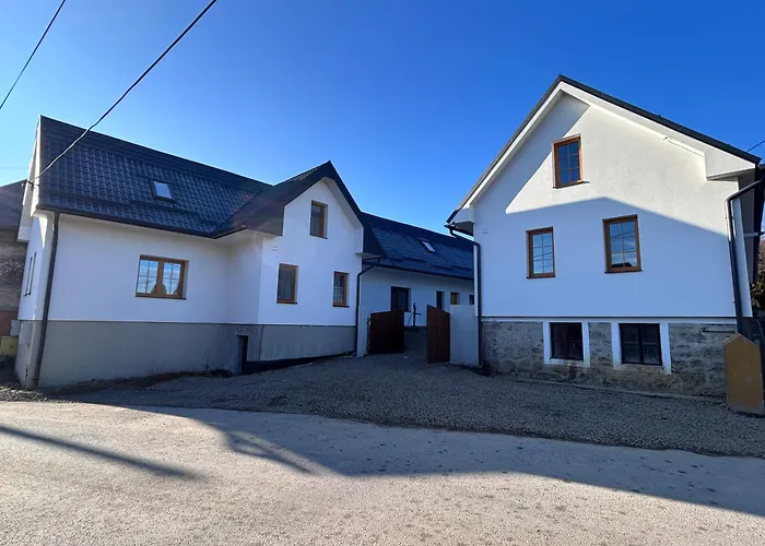 Dubovsky Dvor Dubove